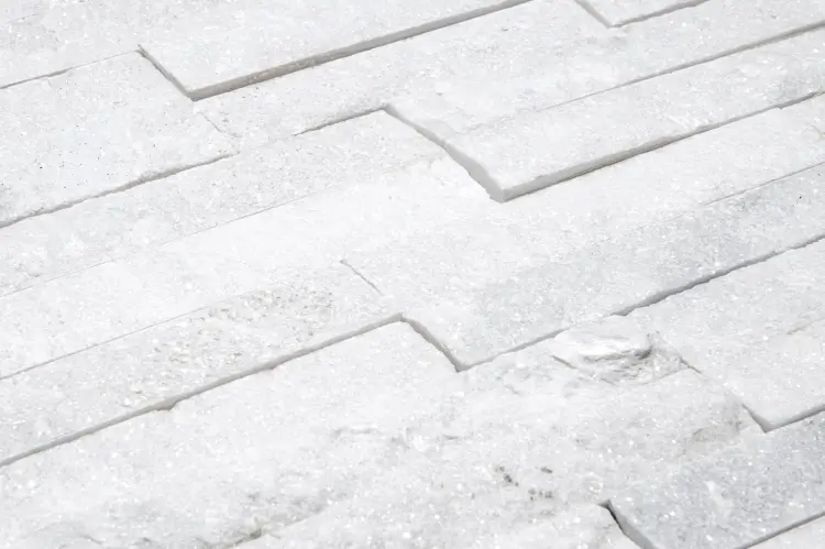 QUARTZ BIAŁY 10x35 2.jpg