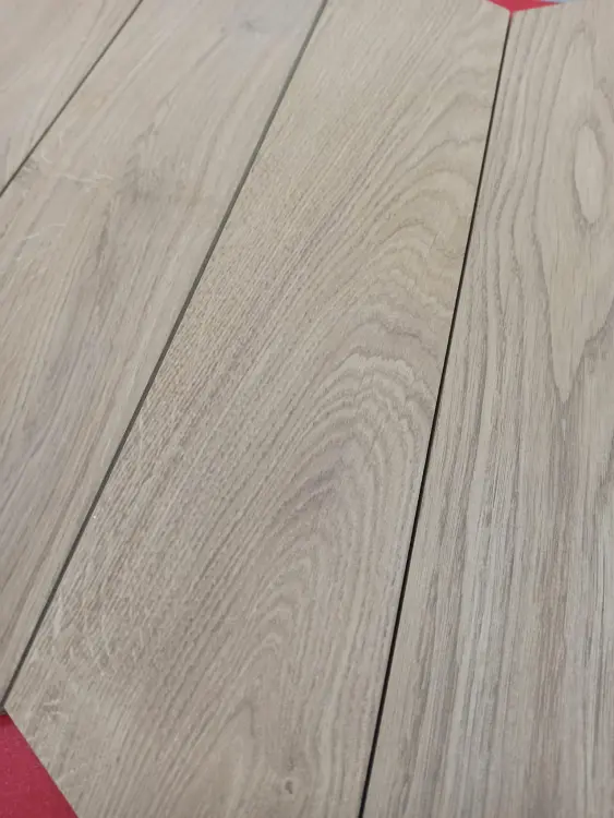 Mimesis Miele Chevron Nat. 11x54 3.jpg