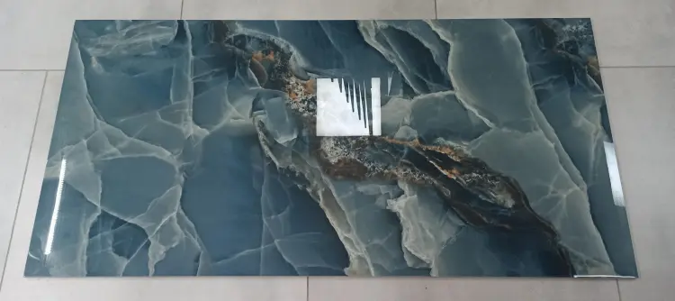ONYX BLUE 2.jpg