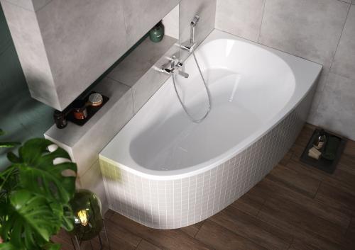 joanna_new_bathtube_2_sp,qn6Loq2np2mXrsaOZ6Q.jpg