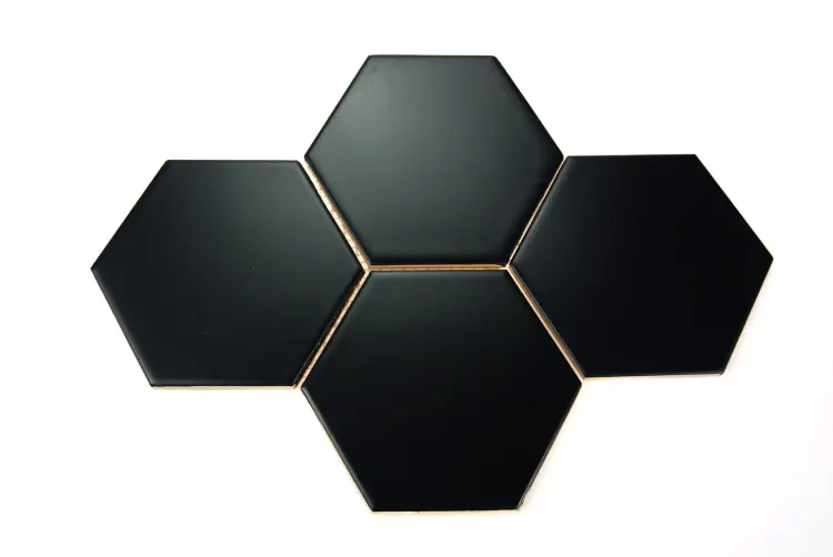 Mozaika-Heksagon-Black-Mat-2.jpg