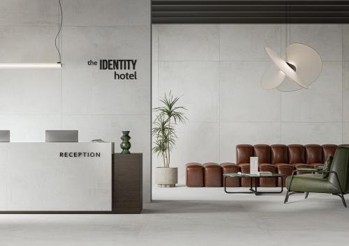 identity-pearl-cam-1-f.jpg