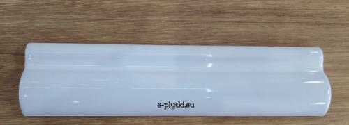 SUBWAY WHITE LONDON 5X2022.jpg