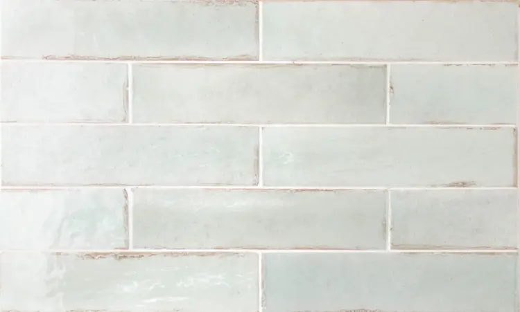 TRIBECA SEAGLASS MINT 6X24,6.jpg